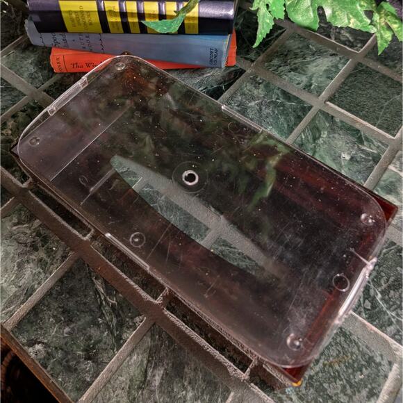 Faux Tortoise Vintage Acrylic Tissue Box Cover & Magnifying Mirror Vanity Set - Picture 4 of 8